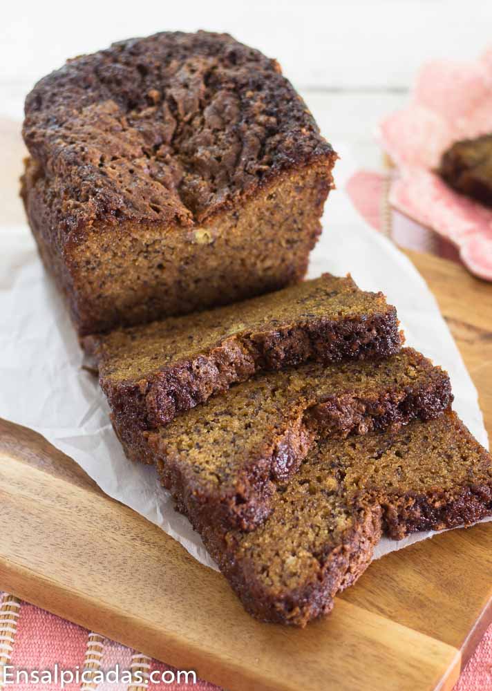 REceta de Pan de Guineo fácil y delicioso con una textura muy suave y sabor incomparable.