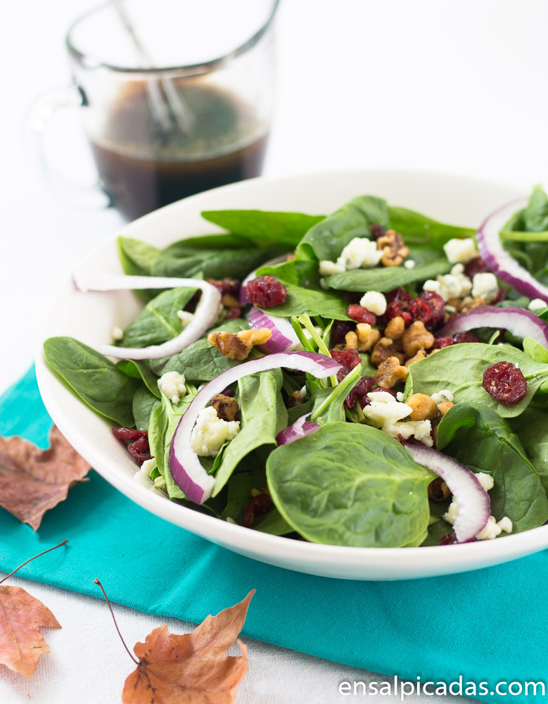 Receta de Ensalada con Cranberries (arándanos), y Vinagreta Balsámica.